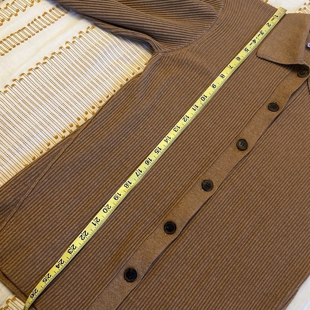 FRAME Slim Rib Cardi - Picture 10 of 11